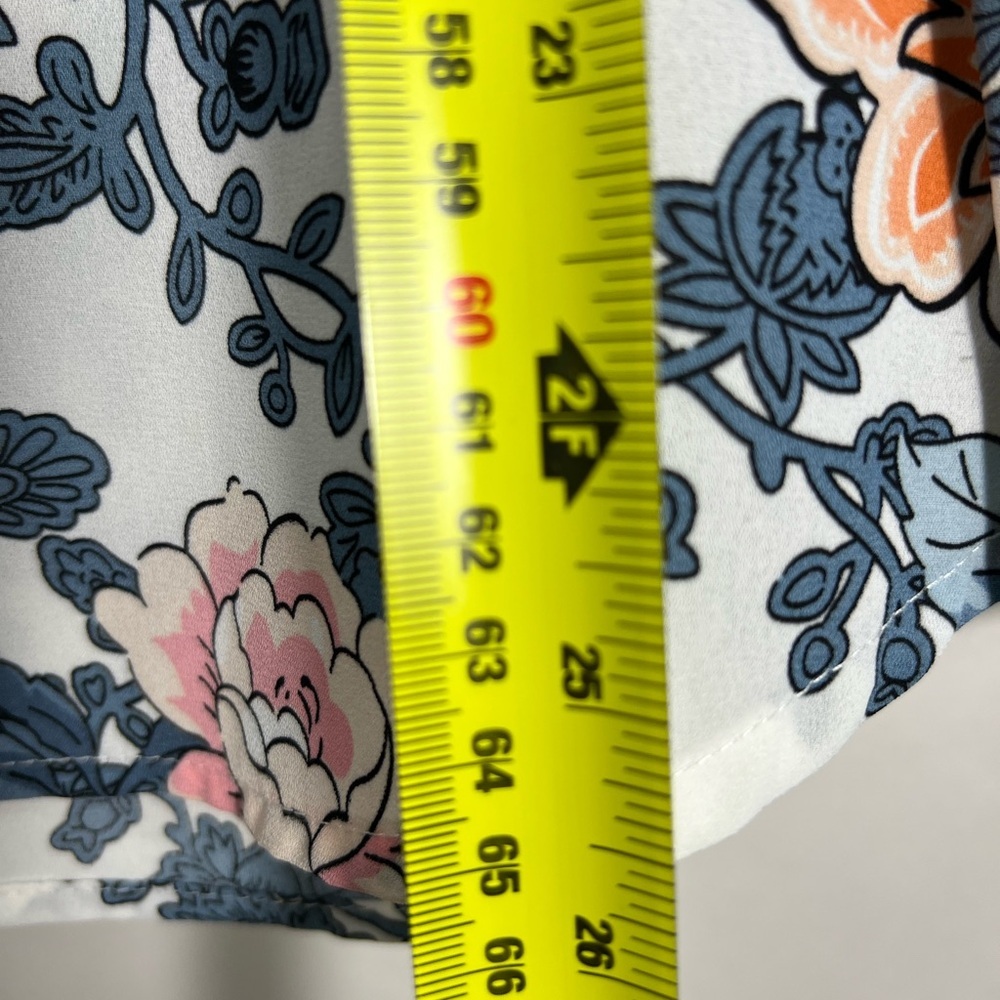 Tihari Floral Long Sleeve Button-Up Shirt - Picture 10 of 12